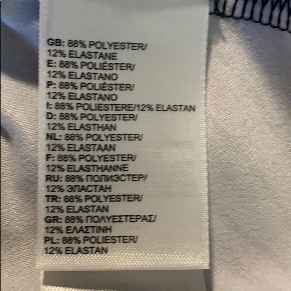 Vee-neck dress - empire waist - Picture 3 of 7